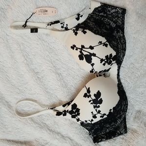 VS Push Up Bra